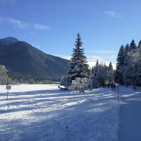 Haus Foehrenwald Mundeblick *