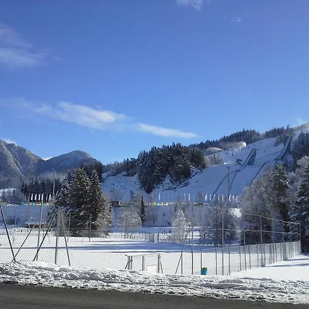 Haus Fohrenwald Ferienwohnung Mundeblick * Seefeld w Tirolu