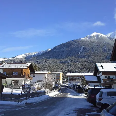 Haus Fohrenwald Ferienwohnung Mundeblick Seefeld w Tirolu